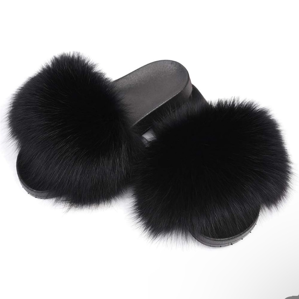 Fur Story 11-11.5 Raccoon Fur Slides, Black, EUC